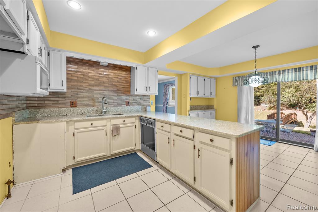 42990 Arlington Road, Canton, MI 48187 — Photo 26