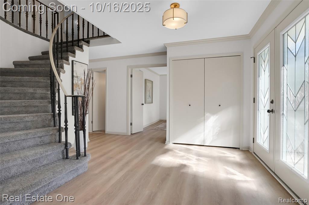 5275 Cheltenham Drive, Troy, MI 48098 — Photo 36
