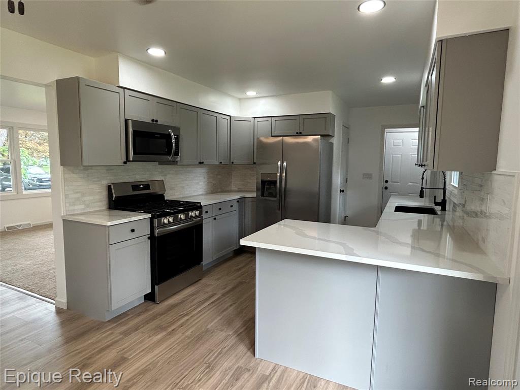 875 S Airport Road, Saginaw, MI 48601 — Photo 10