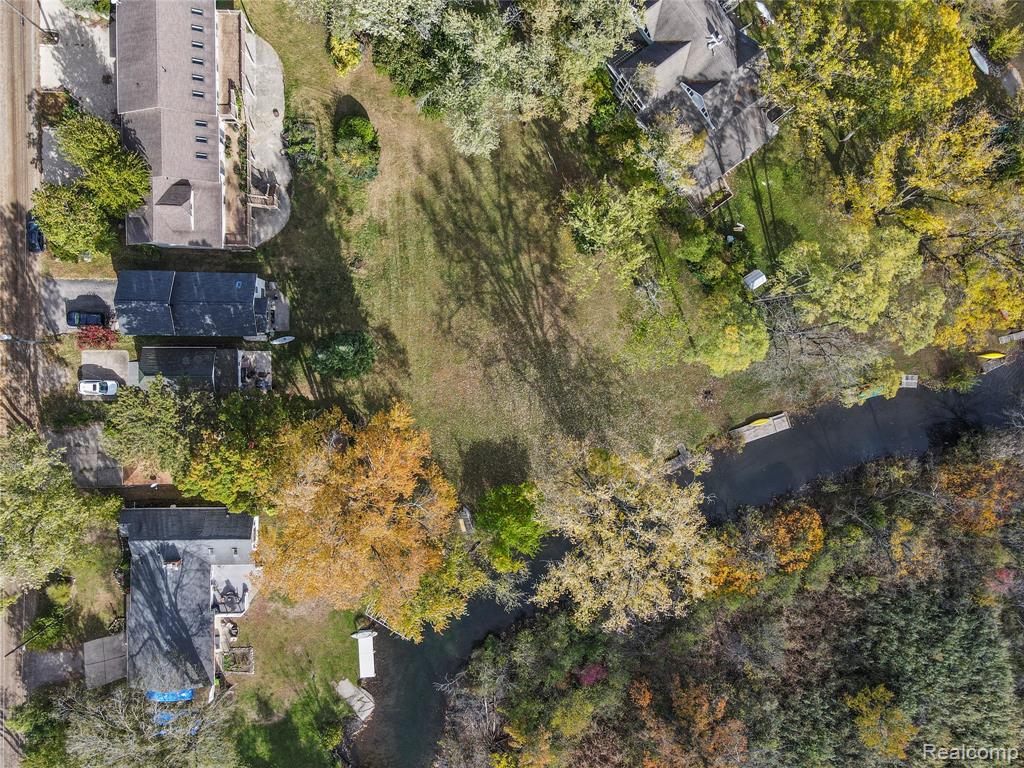 6675 Langtoft Street, West Bloomfield, MI 48324 — Photo 22