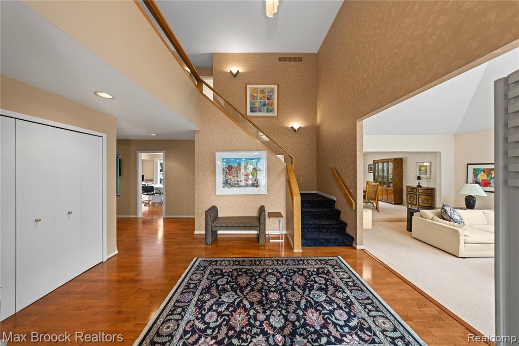 6684 Stonebridge E, West Bloomfield, MI — Photo 4