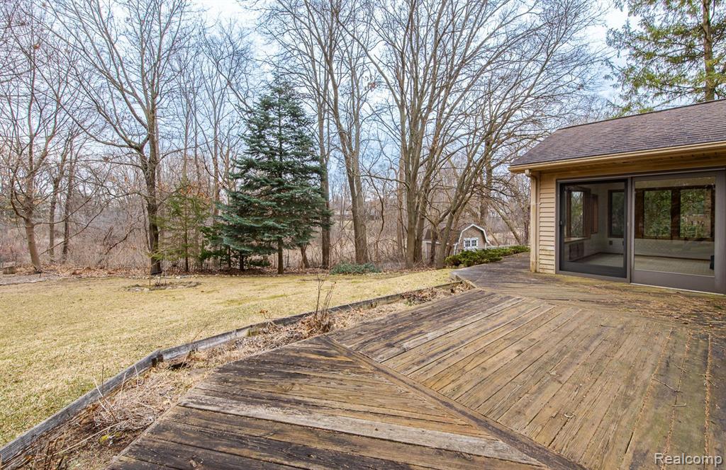 5126 OLD COVE Road, Clarkston, MI — Photo 39
