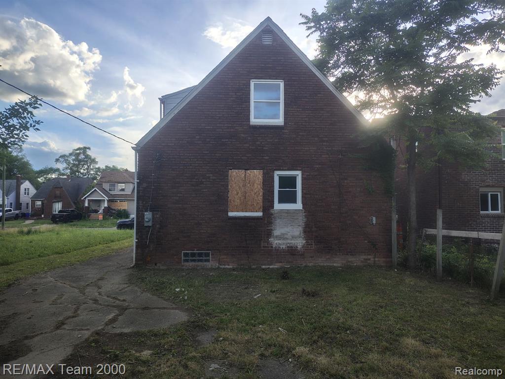 8860 Appoline Street, Detroit, MI 48228 — Photo 3