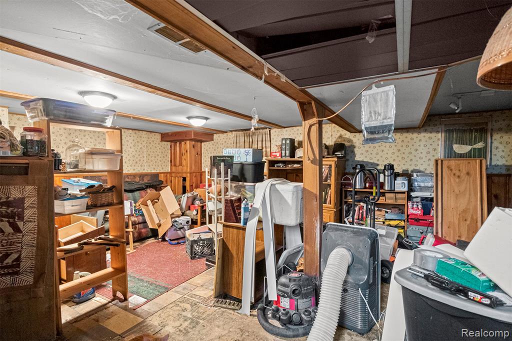 9584 Wormer, Redford, MI 48239 — Photo 28