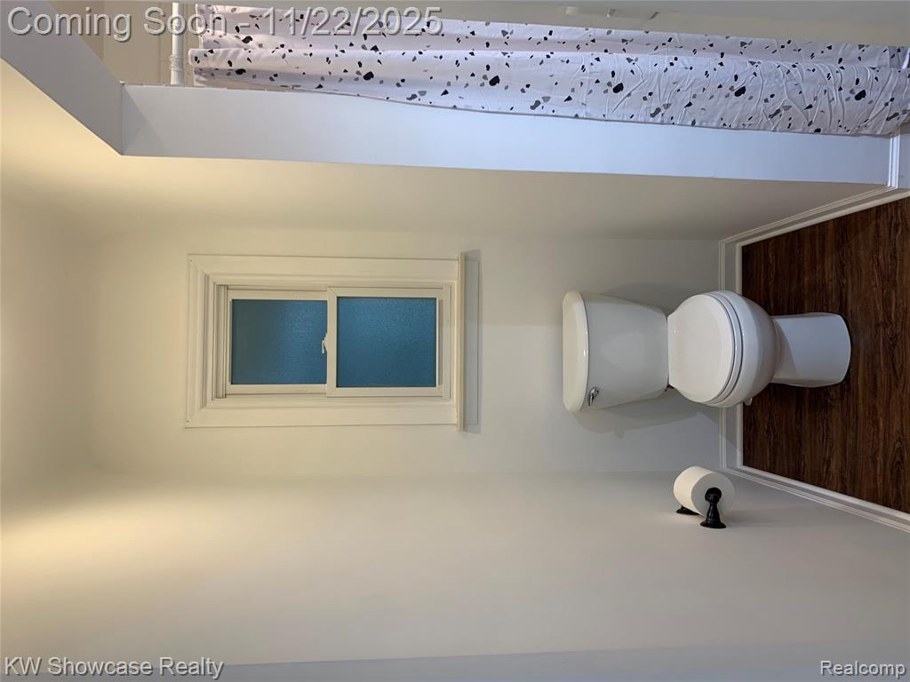 462 Algene Street, Lake Orion, MI 48362 — Photo 14