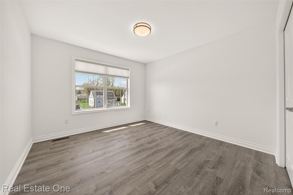4702 Mankato Avenue, Royal Oak, MI 48073 — Photo 34