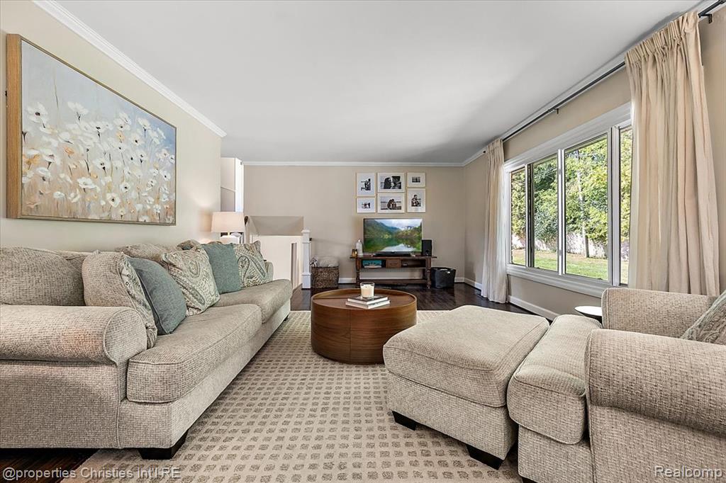 6756 Spruce Drive, Bloomfield Hills, MI 48301 — Photo 10