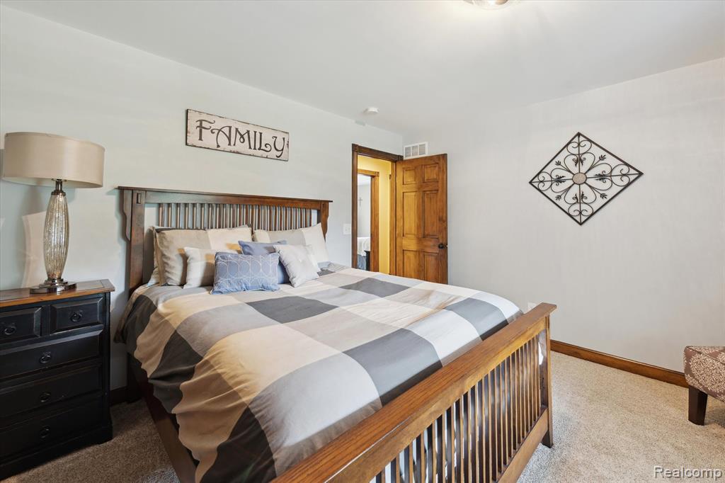 11247 Roberts Road, Stockbridge, MI 49285 — Photo 31