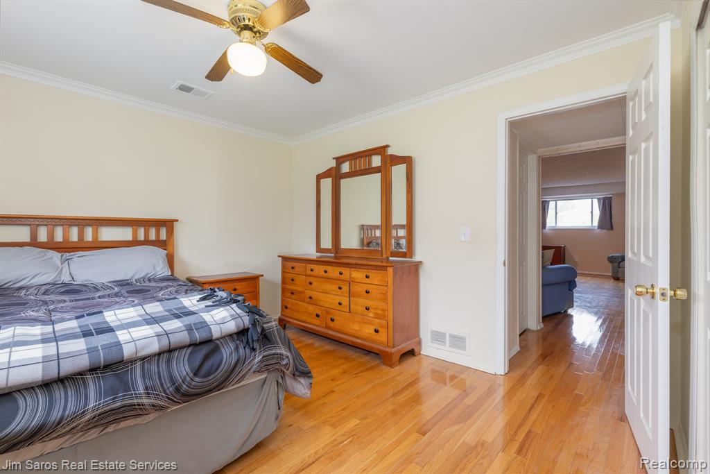 47425 Barbara Road, Macomb, MI 48044 — Photo 21