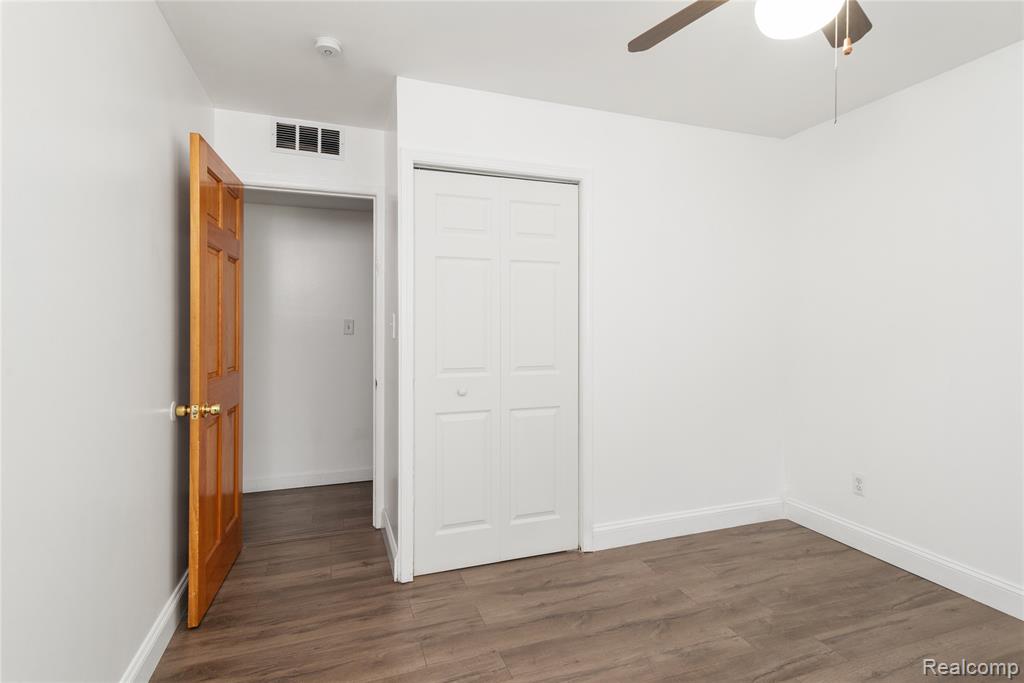 6140 Harold Street, Taylor, MI 48180 — Photo 14