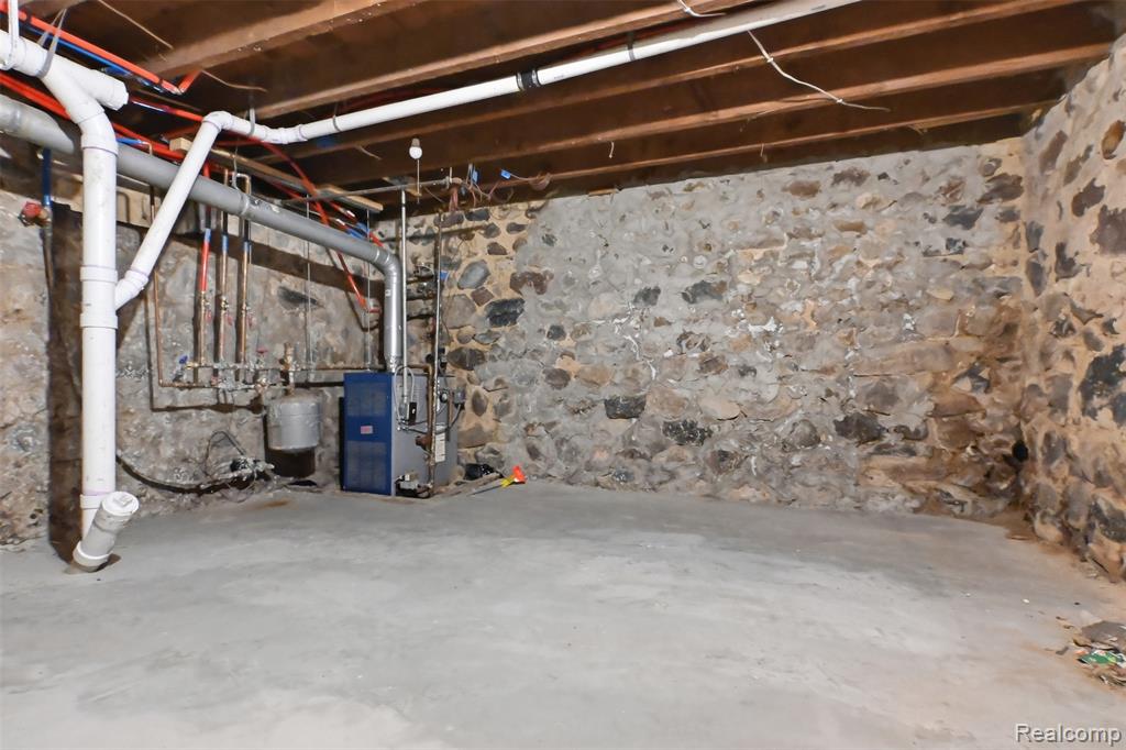 532 E Broad Street, Linden, MI 48451 — Photo 13