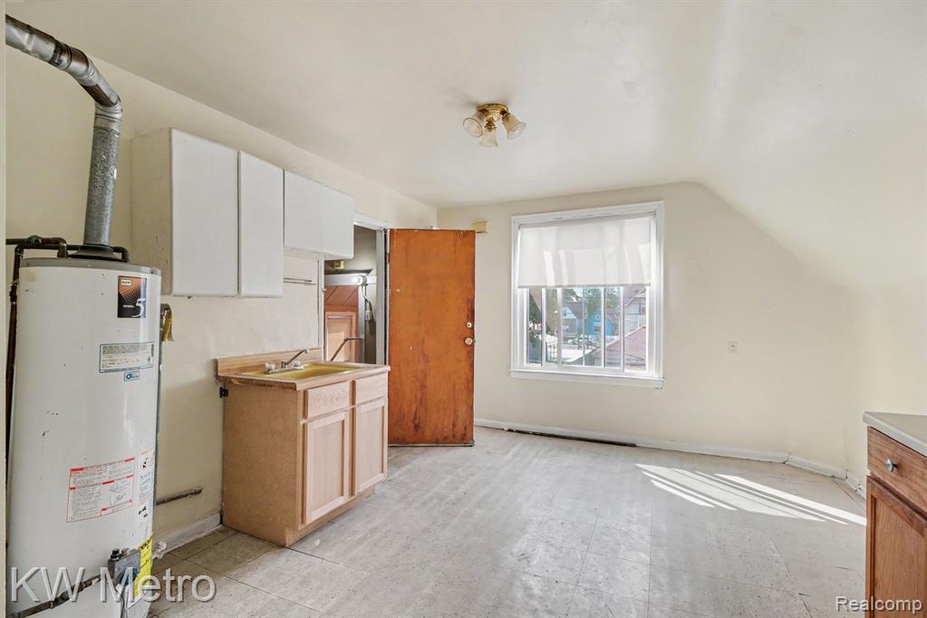 6345 Whitehead Street, Detroit, MI 48210 — Photo 18