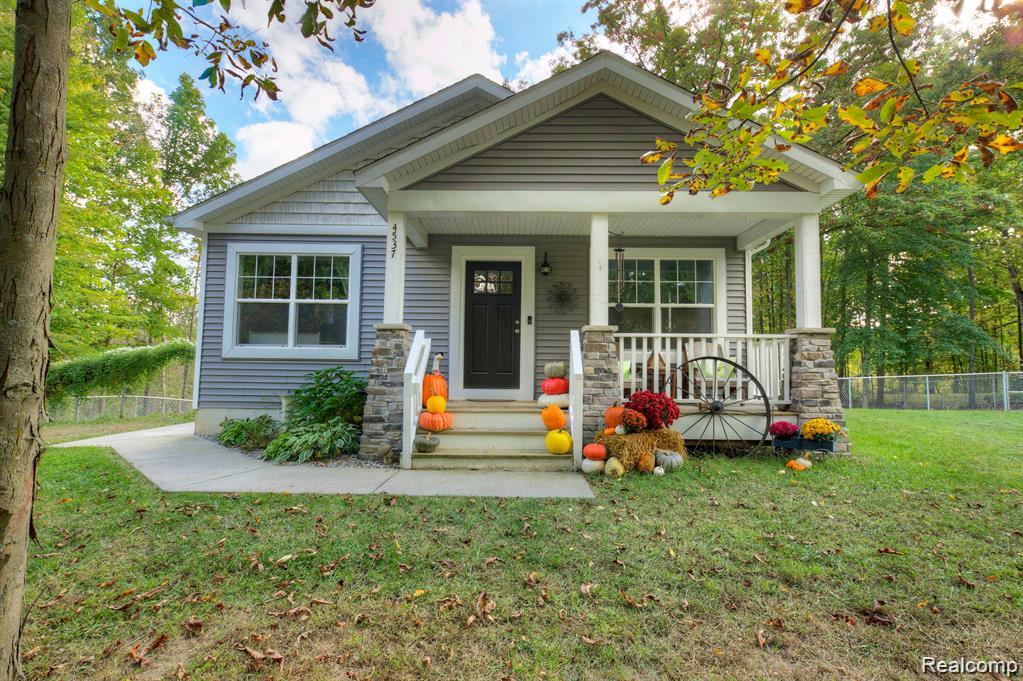 4537 Lakewood Drive, Otter Lake, MI 48464 — Photo 31