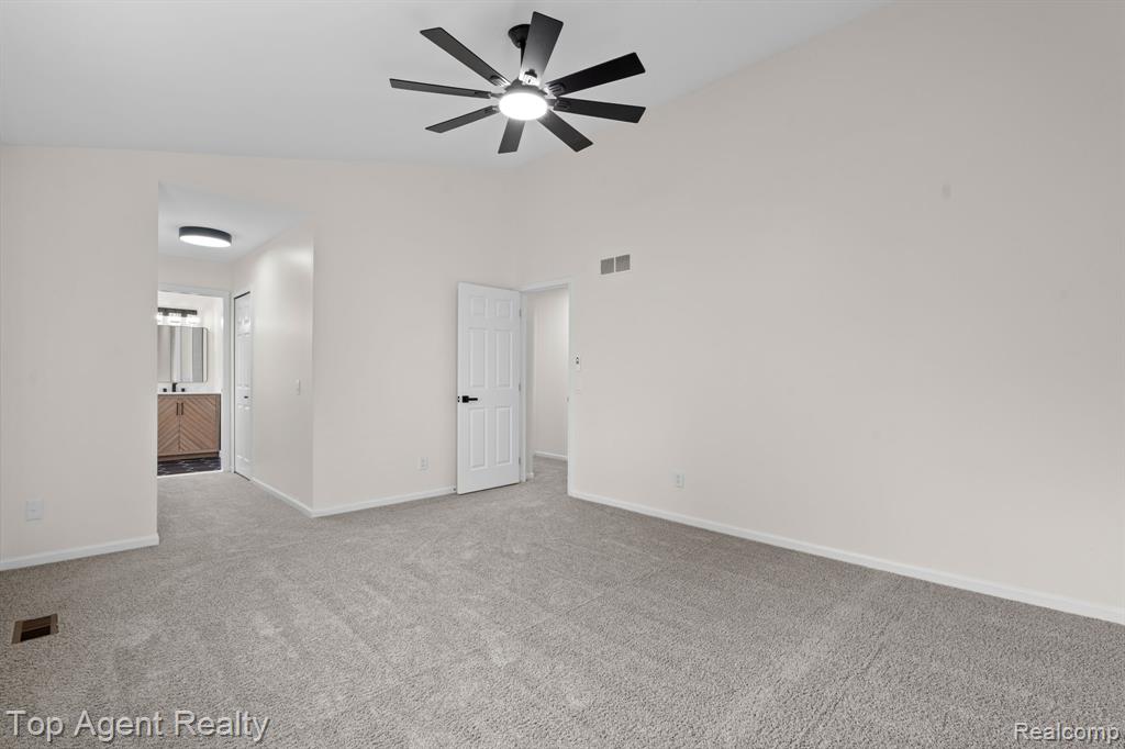 7012 Foxcreek Drive, Canton, MI 48187 — Photo 18