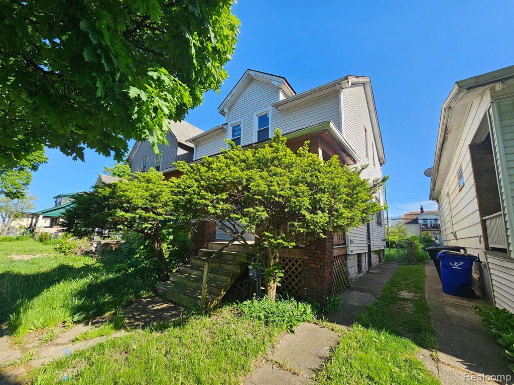 10126 WOODLAWN Street, Detroit, MI 48213 — Photo 3