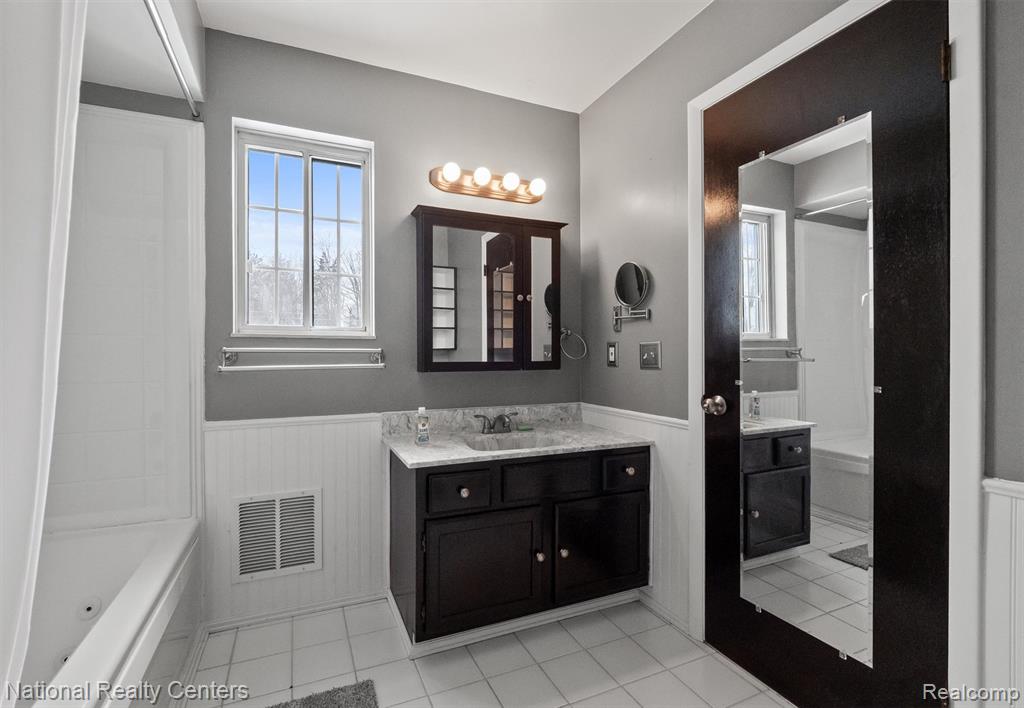 3735 Stanley Road, Lapeer, MI 48446 — Photo 21