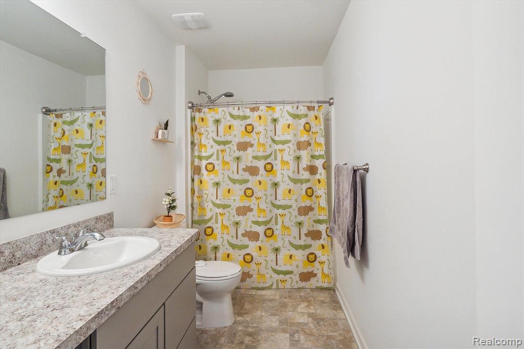 51177 MAPLE LEAF Drive, Macomb, MI 48042 — Photo 21