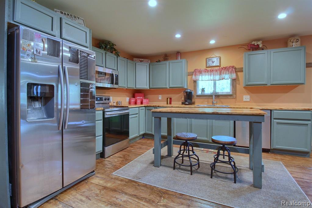 6570 HIVON Road, Carleton, MI 48117 — Photo 10