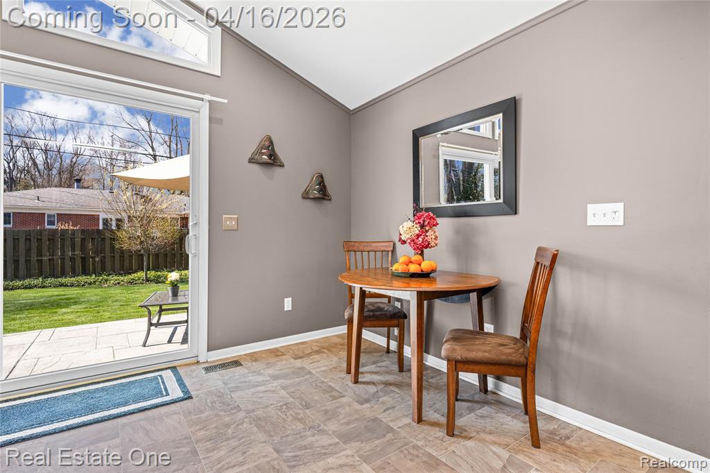 25202 Anchorage Street, Harrison Township, MI — Photo 24