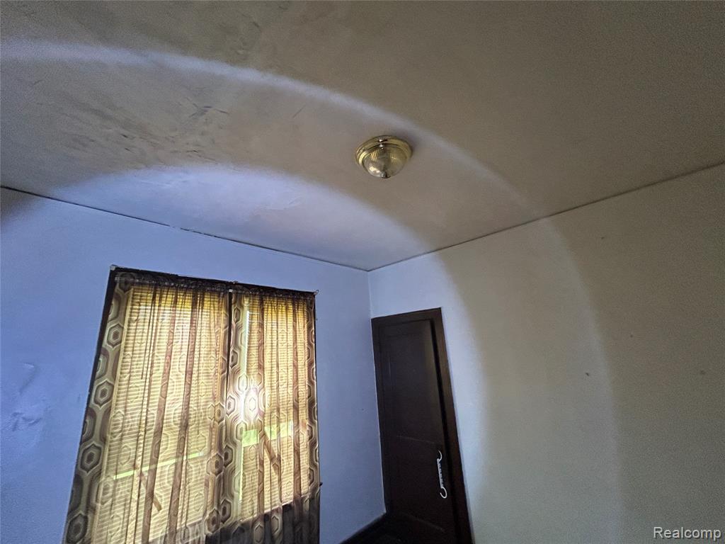 5050 Seminole Street, Detroit, MI 48213 — Photo 21