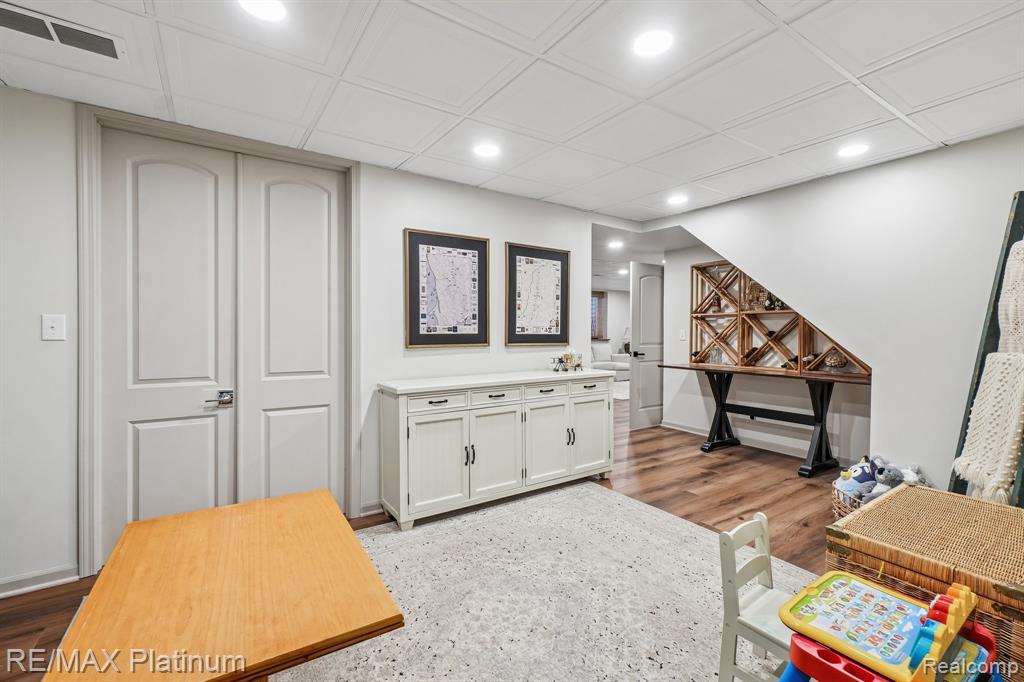 24261 Bay Laurel Lane, South Lyon, MI 48178 — Photo 33