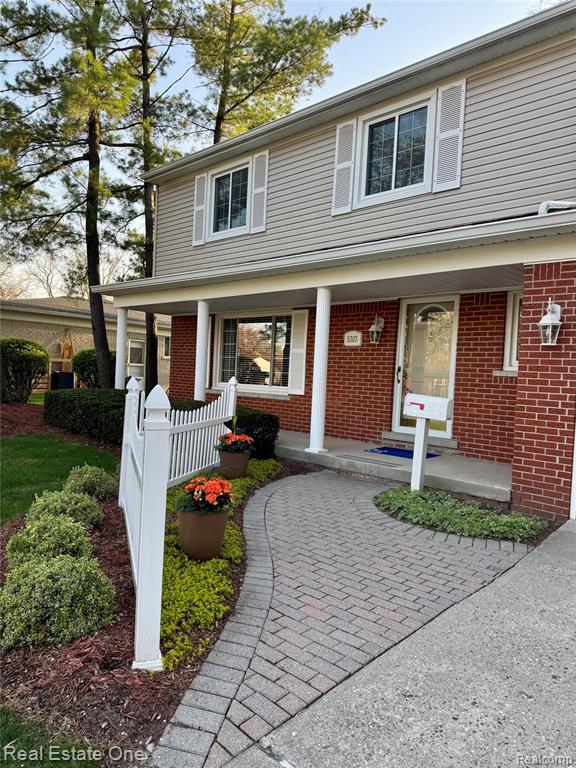 5303 Church Hill Drive, Troy, MI 48085 — Photo 3