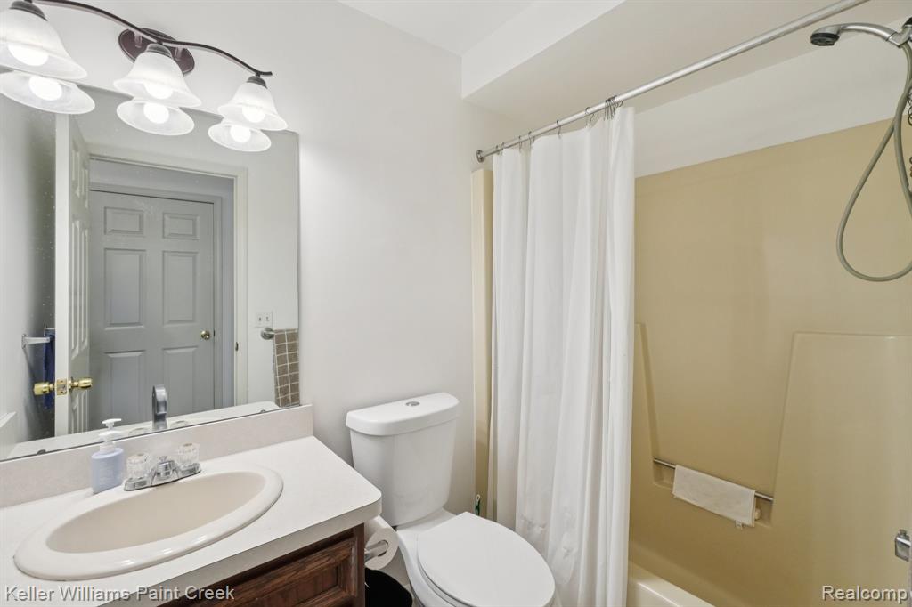 315 E Saint Clair Street, Romeo, MI 48065 — Photo 25