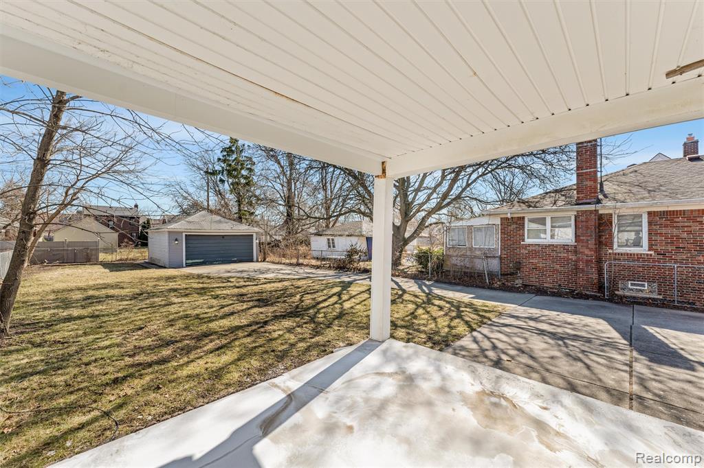 19168 Berden, Grosse Pointe, MI 48236 — Photo 25