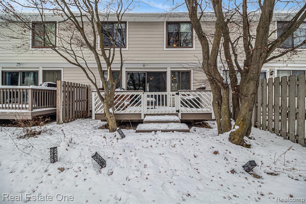 22717 Cranbrooke Drive, Novi, MI — Photo 29