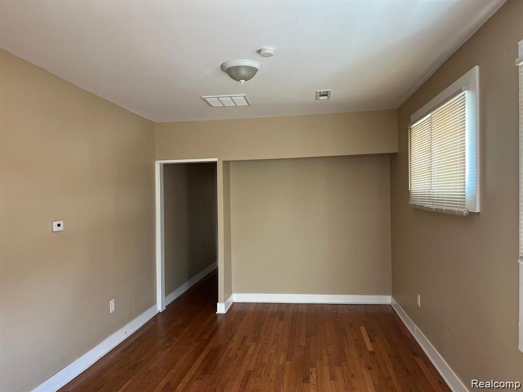 6349 BARLUM Street, Detroit, MI 48210 — Photo 5