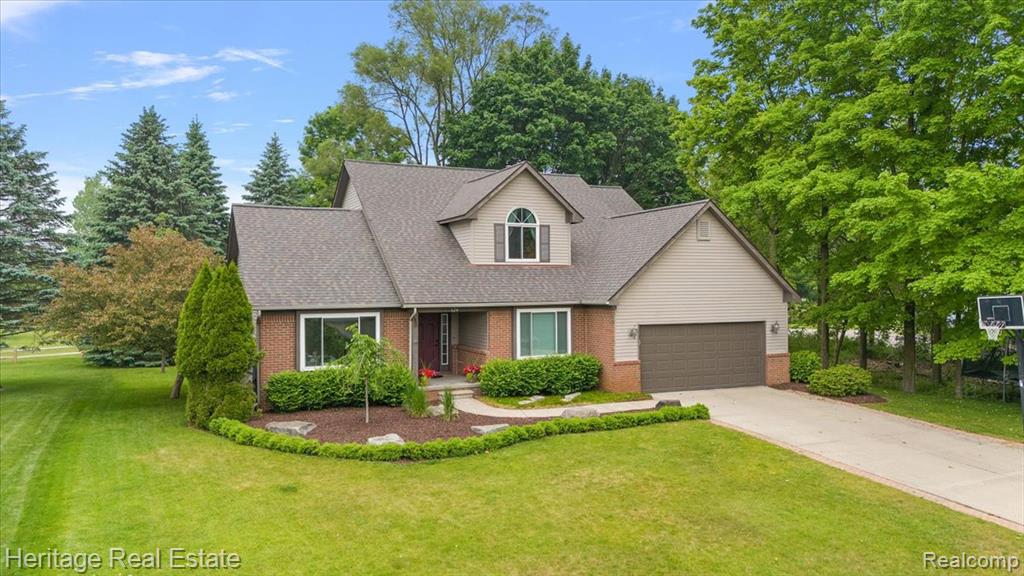 624 Glenmoor Drive, Oxford, MI 48371 — Photo 38