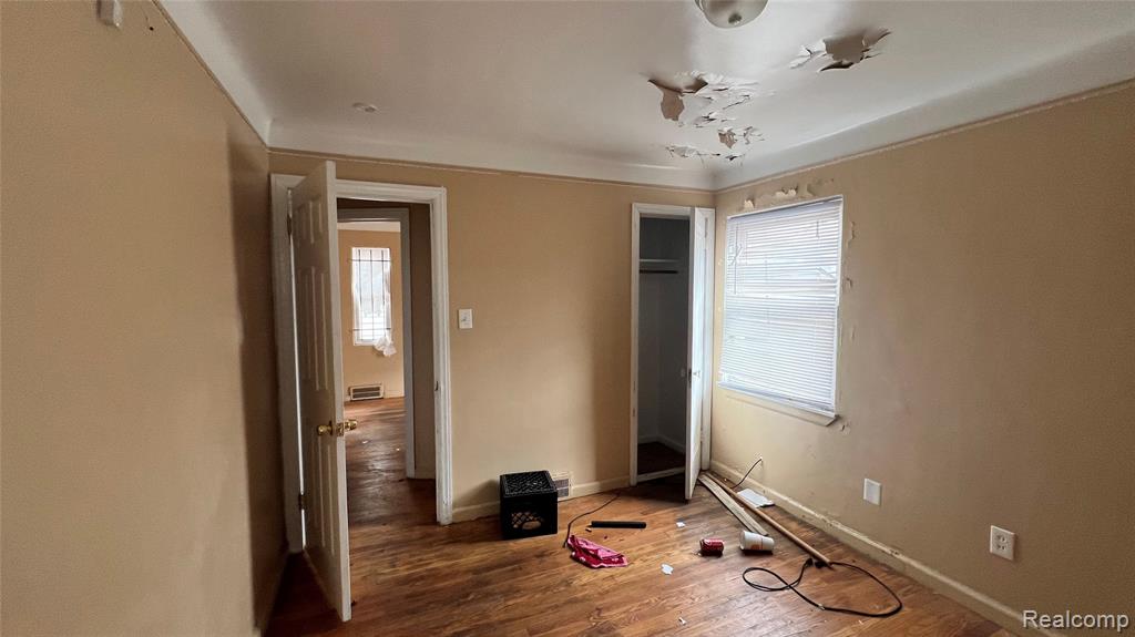 11226 Minden Street, Detroit, MI 48205 — Photo 5