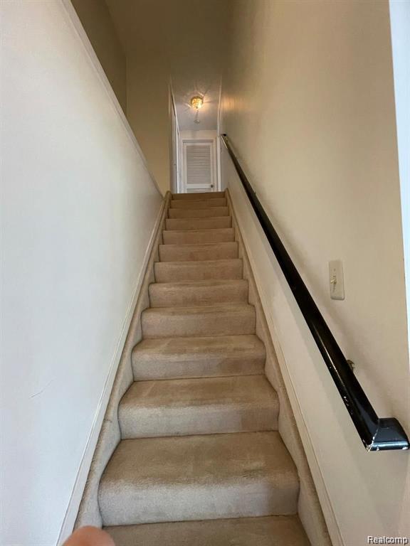 41390 Clinton Drive, Novi, MI — Photo 12