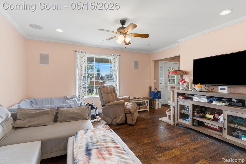 2916 Keeley Court, Waterford, MI 48328 — Photo 8