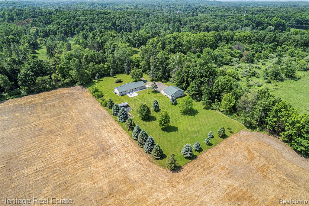 4864 Holmes Road, Goodrich Vlg, MI — Photo 28