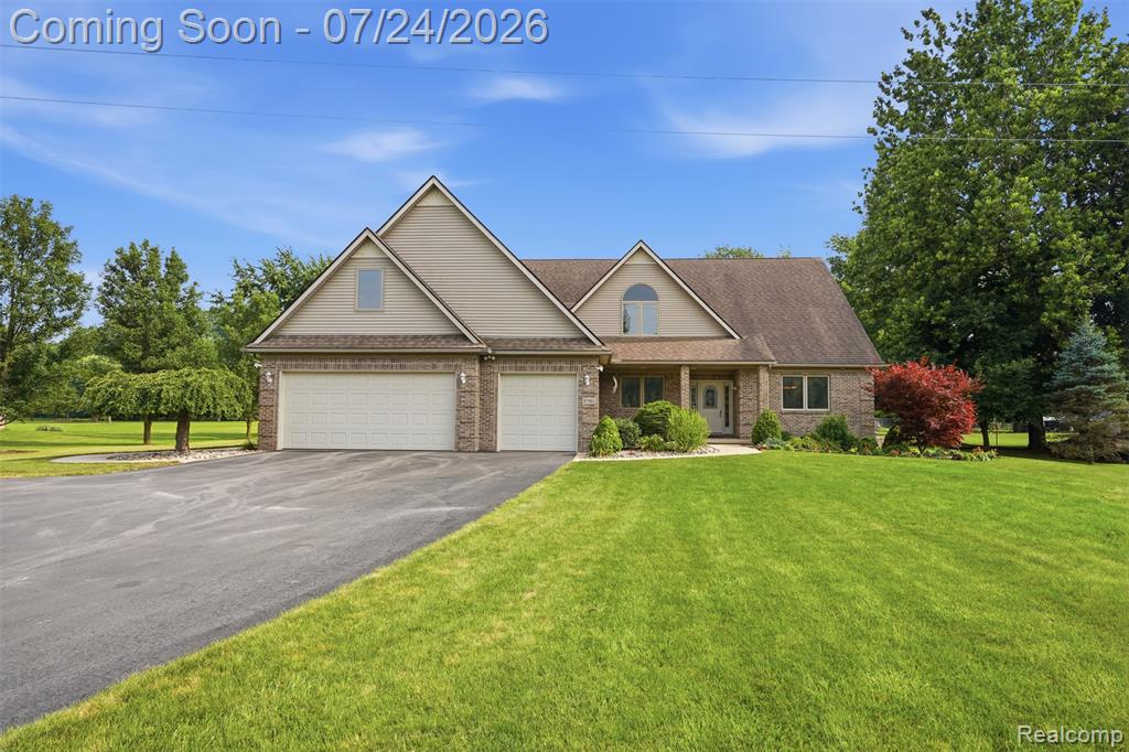 37361 Judd Road, New Boston, MI 48164