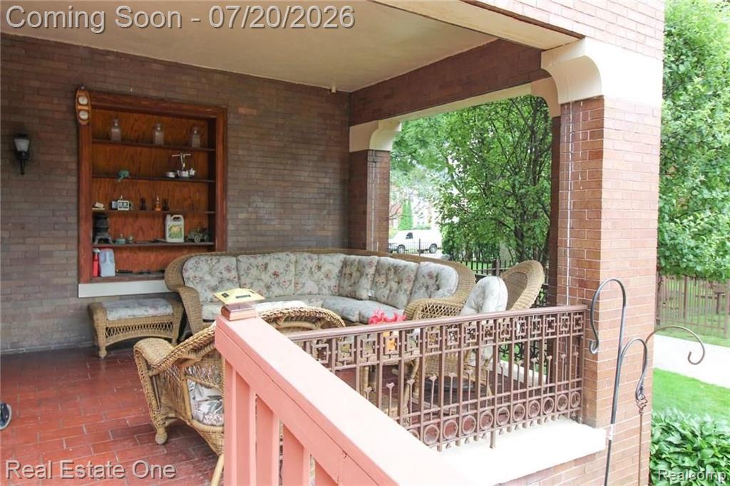 90 EDISON Street, Detroit, MI 48202 — Photo 44