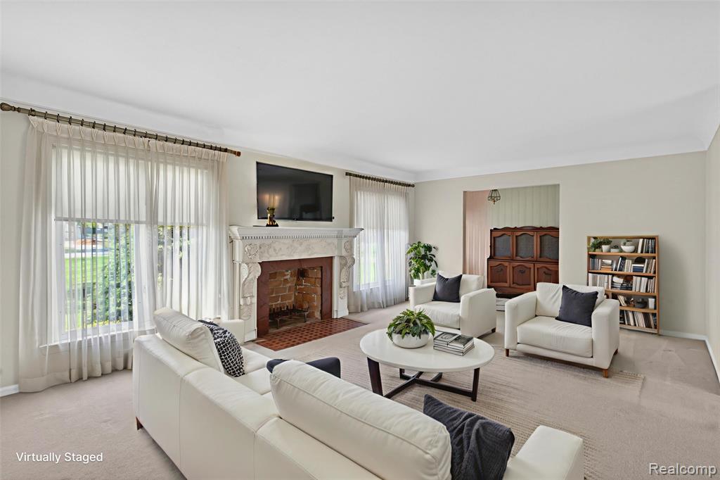 15623 Millar Road, Clinton Twp, MI 48036 — Photo 18