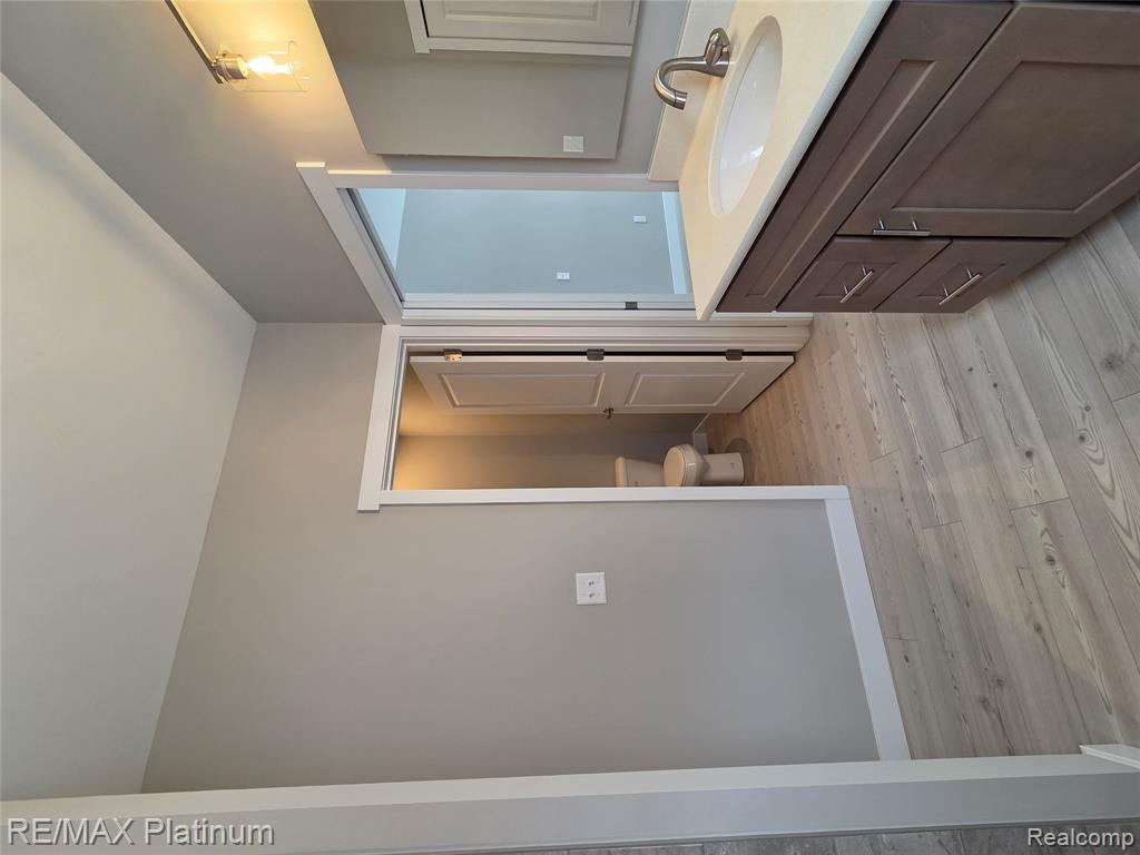 7502 Skylar Court, Swartz Creek, MI 48473 — Photo 17