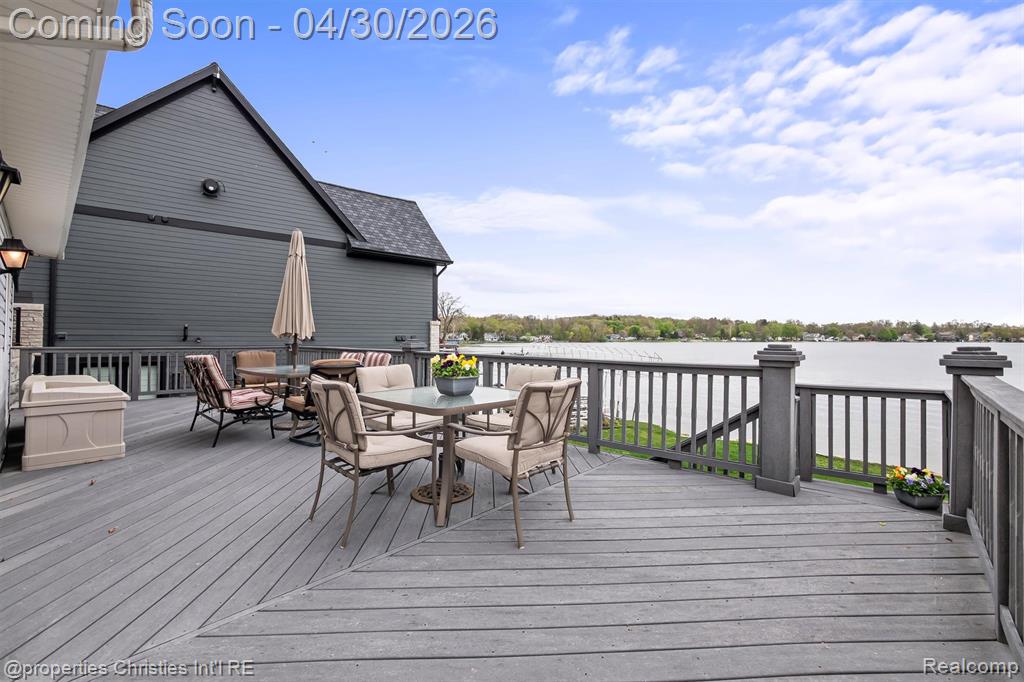 11417 N Shore Drive, Whitmore Lake, MI 48189 — Photo 4