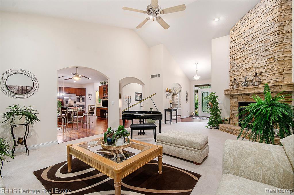 513 Timbermill Lane, Howell, MI 48843 — Photo 10