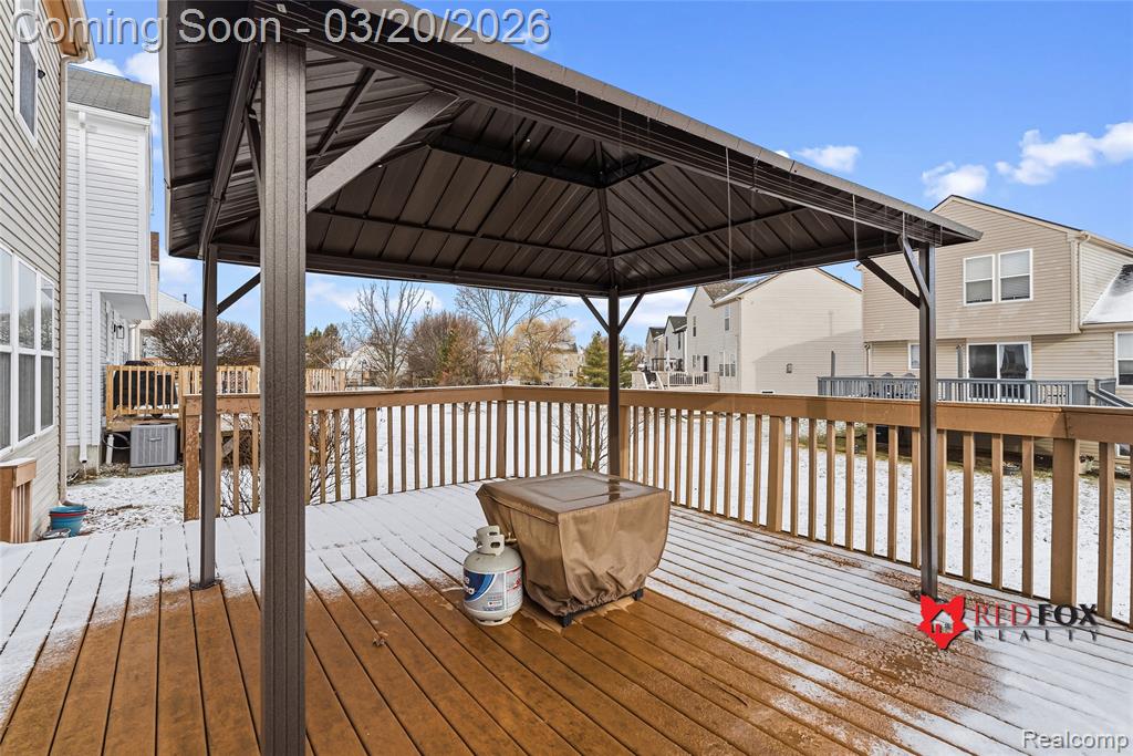 5035 Meadow Crest Circle, Holly, MI 48442 — Photo 42