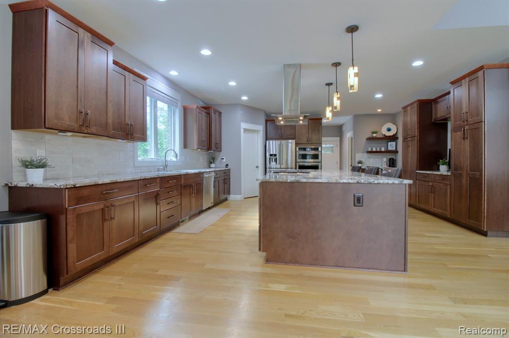 47605 HANFORD Road, Canton, MI 48187 — Photo 15