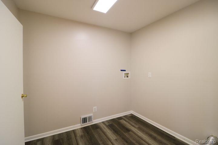 735 MAPLE Drive, Columbiaville, MI 48421 — Photo 9