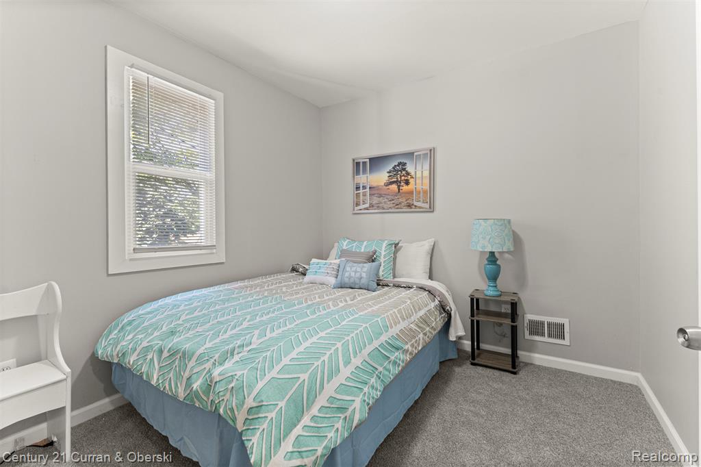 4702 Field Street, Detroit, MI 48214 — Photo 23