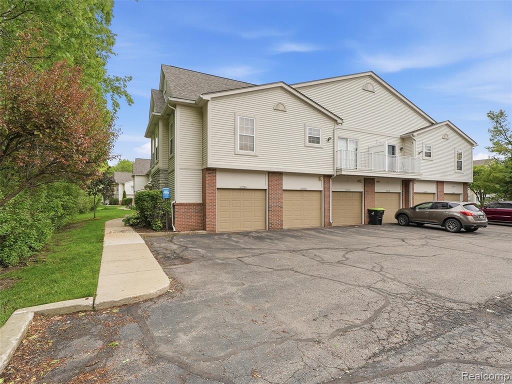 25758 S Maritime Circle S, Harrison Township, MI — Photo 26