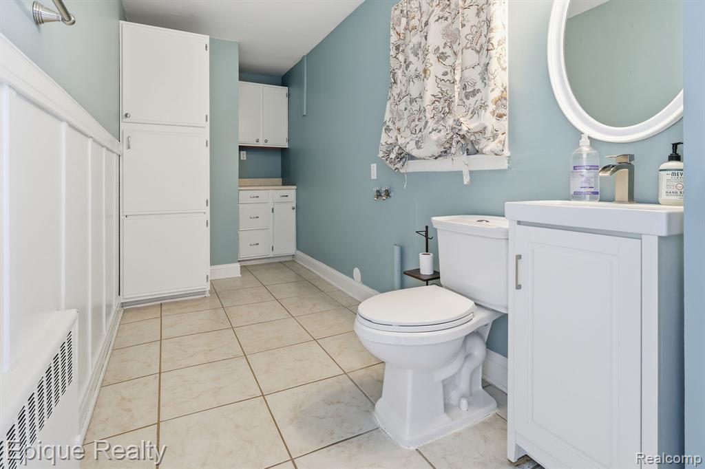 4448 Greenwood Drive, Okemos, MI 48864 — Photo 25