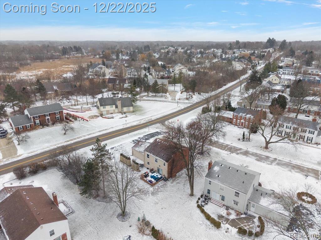 4250 Greenstown Drive, West Bloomfield, MI 48323 — Photo 14