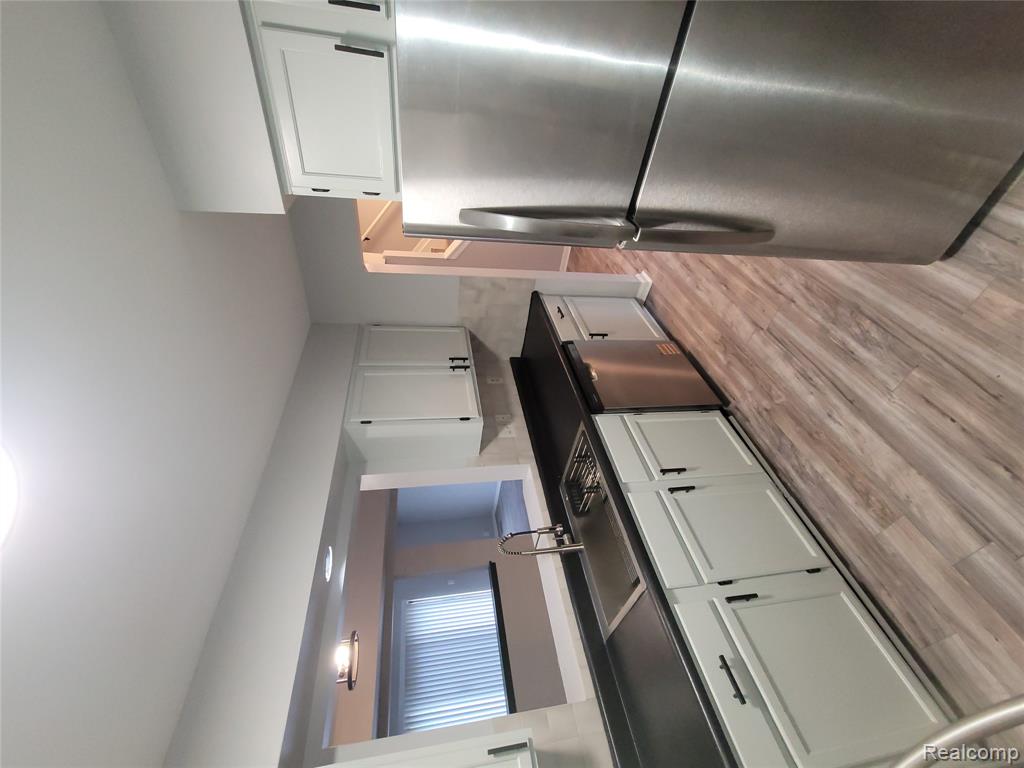 5858 Niles Drive, Troy, MI 48098 — Photo 7