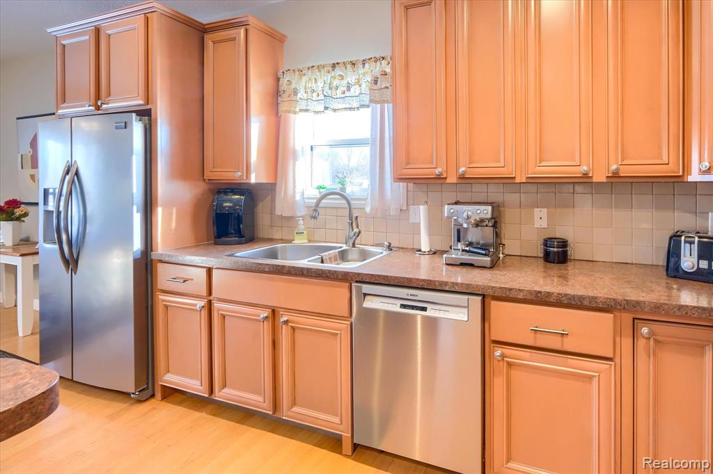 2474 Lonesome Dove Trail, Lapeer, MI 48446 — Photo 14